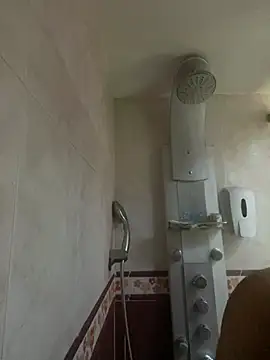 Charlotte cute18 online show from December 19, 7:07 pm