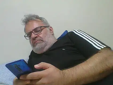 Snapshot of DockTVXXX chatting on October 28, 1:31 am DockTVXXX online show from October 28, 1:31 am