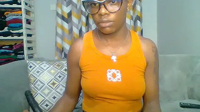 Petite 254 online show from February 15, 12:40 am