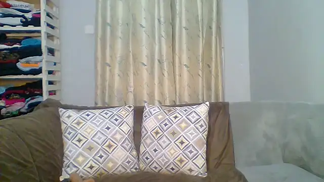 Petite 254 online show from May 29, 10:19 pm