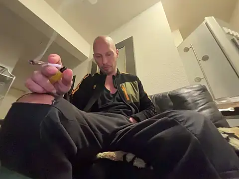 Germankink online show from December 18, 4:28 pm