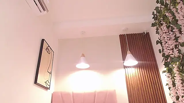  Daneshka online show from September 18, 6:10 pm
