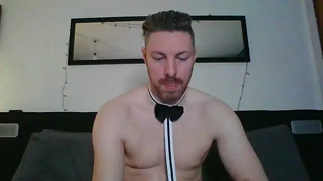 Snapshot of Fit4fun24 chatting on November 5, 4:29 pm Fit4fun24 online show from November 5, 4:29 pm