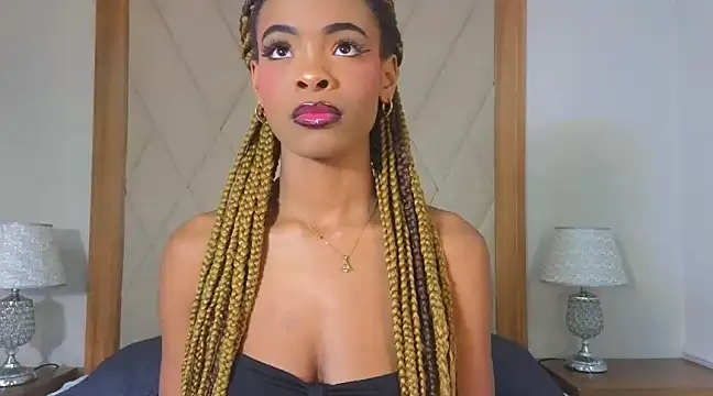 Snapshot of adaraSmiith chatting on January 15, 2:46 pm adaraSmiith online show from January 15, 2:46 pm