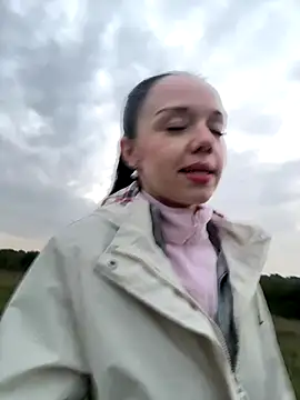 Vanesskaa online show from October 18, 4:52 pm