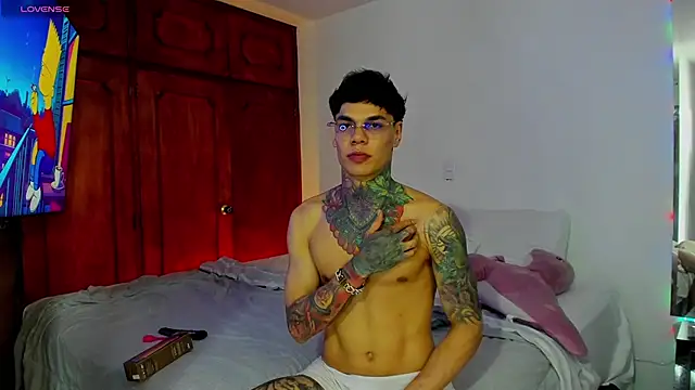 Jordyrodriiguez online show from January 5, 11:55 pm