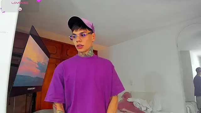 Jordyrodriiguez online show from February 13, 6:59 pm