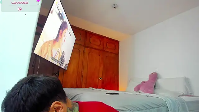 Jordyrodriiguez online show from February 14, 3:54 am