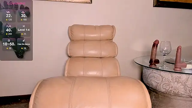 Snapshot of luna-catt chatting on March 22, 9:21 pm luna-catt online show from March 22, 9:21 pm