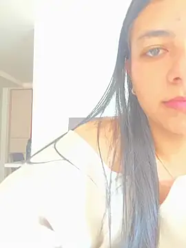 Liissa cute  online show from April 20, 6:53 pm