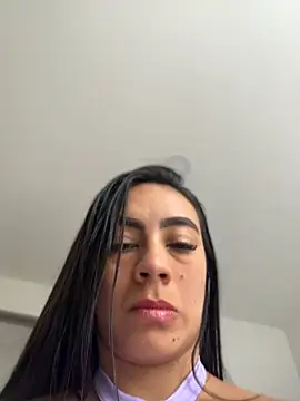 Snapshot of LauraCadwell chatting on June 23, 12:36 pm LauraCadwell online show from June 23, 12:36 pm