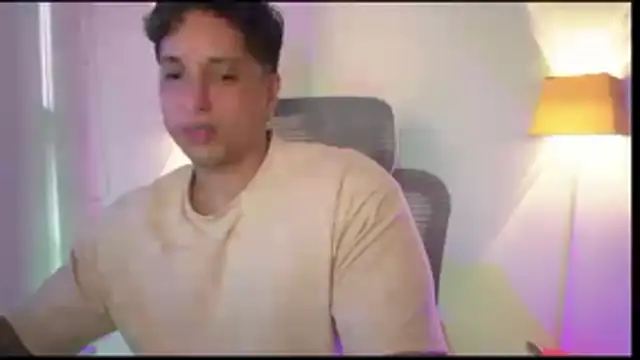 Snapshot of appolo_allen chatting on November 16, 9:42 pm appolo allen online show from November 16, 9:42 pm