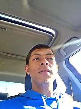 Snapshot of Yoko0381 chatting on November 11, 5:57 pm Yoko0381 online show from November 11, 5:57 pm