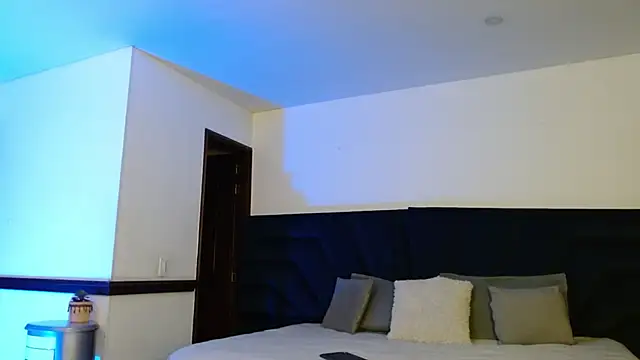 peyton golden1 online show from February 9, 3:21 am