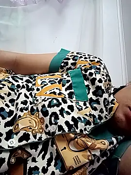  Mira 69  online show from March 7, 7:05 am