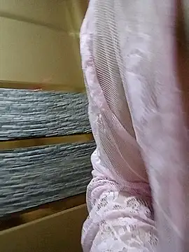 Snapshot of Naariman chatting on January 6, 9:08 am Naariman online show from January 6, 9:08 am