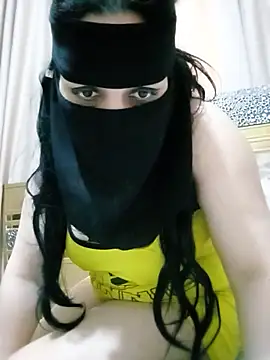 Snapshot of Naariman chatting on January 26, 9:51 am Naariman online show from January 26, 9:51 am