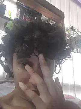 pedrodavid  online show from April 12, 1:49 pm