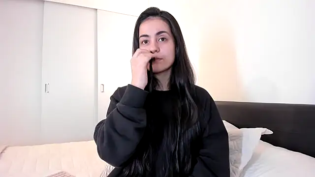 guccipussy1 online show from January 23, 12:25 am