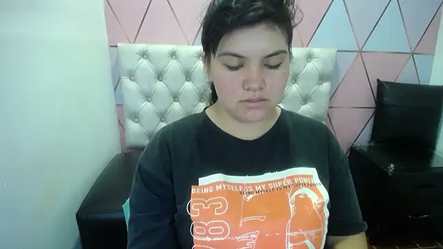 Snapshot of Marinasexxx chatting on January 10, 6:42 pm Marinasexxx online show from January 10, 6:42 pm