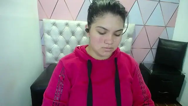 Snapshot of Marinasexxx chatting on January 14, 6:46 pm Marinasexxx online show from January 14, 6:46 pm