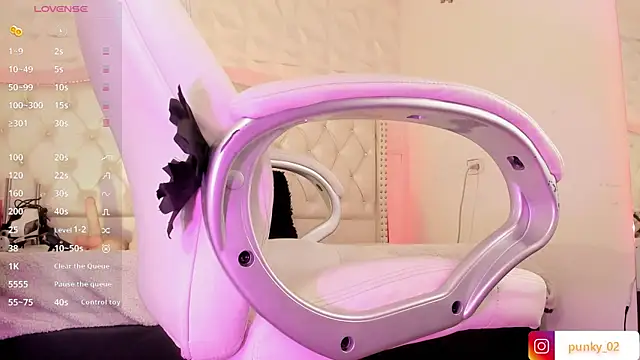 Snapshot of Punkys_ chatting on February 24, 8:03 pm Punkys online show from February 24, 8:03 pm