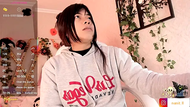 Snapshot of Punkys_ chatting on October 29, 11:06 pm Punkys online show from October 29, 11:06 pm