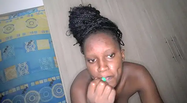 queen-goddess online show from February 28, 3:04 pm