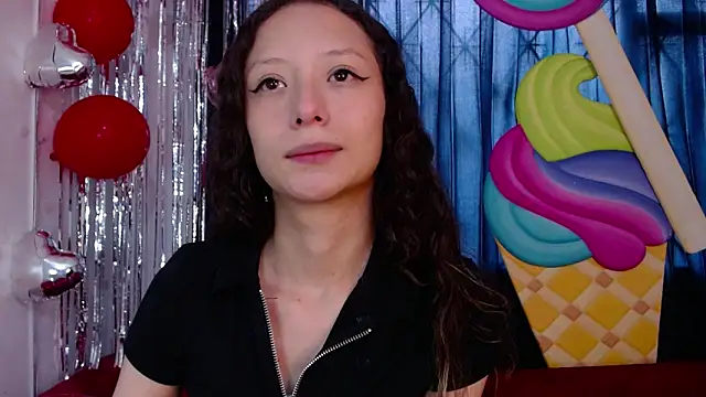 Snapshot of abbycutecs chatting on February 13, 2:02 pm abbycutecs online show from February 13, 2:02 pm