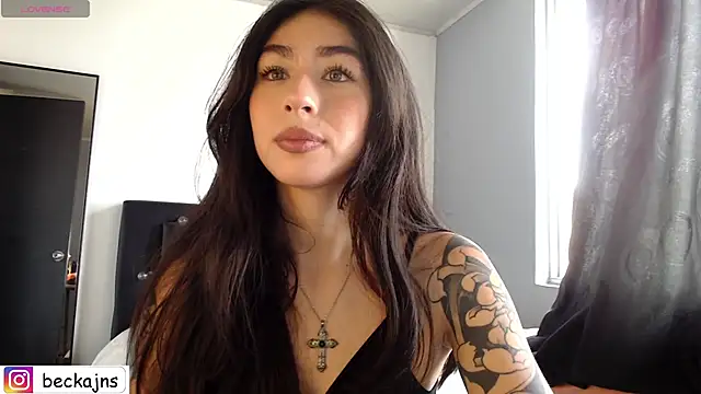 Snapshot of Beck_jones chatting on May 5, 4:26 pm Beck jones online show from May 5, 4:26 pm