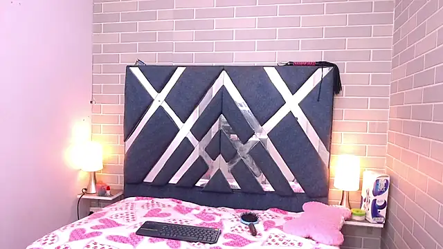 AndreaGil  online show from December 24, 3:37 pm