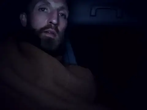 Snapshot of otterlover123 chatting on October 16, 2:23 am otterlover123 online show from October 16, 2:23 am