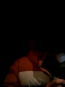 Snapshot of otterlover123 chatting on November 29, 3:20 am otterlover123 online show from November 29, 3:20 am