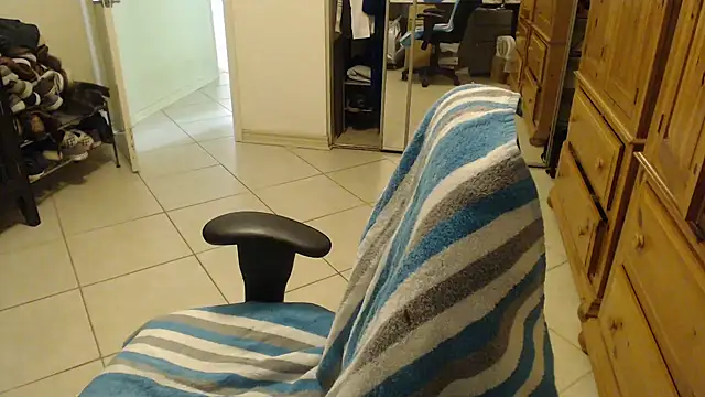 joeydee1 online show from January 21, 9:04 pm