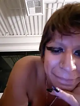 Kittybouncy69 online show from September 13, 5:18 am