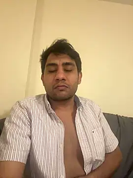 Snapshot of DuryG11 chatting on December 24, 7:06 am DuryG11 online show from December 24, 7:06 am