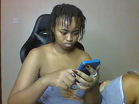 Candii wet  online show from February 8, 4:32 pm