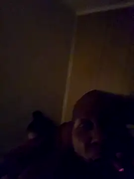 Cameltoekilla online show from December 19, 4:23 am