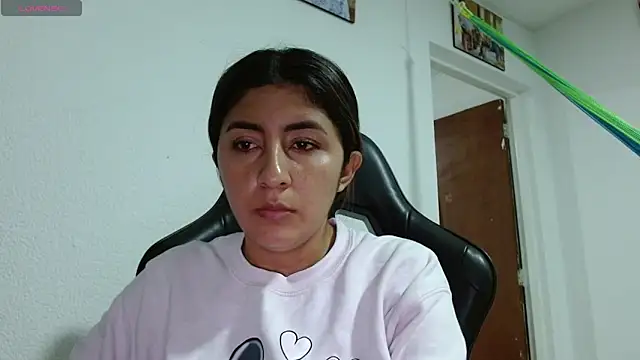 danna peterson1 online show from April 16, 11:40 pm