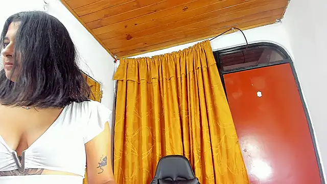 Megan Whitte online show from September 28, 7:19 pm