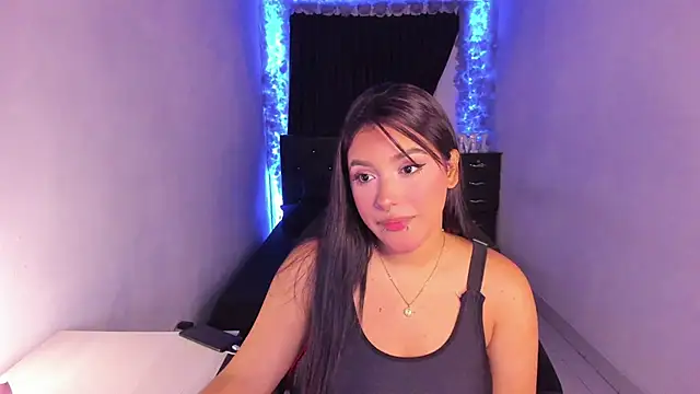 Snapshot of Mariana_Hasper_ chatting on February 17, 9:08 pm Mariana Hasper online show from February 17, 9:08 pm