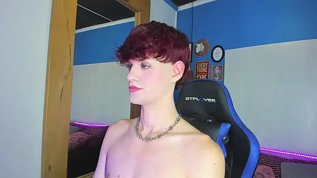 Snapshot of VladHellsing4 chatting on January 2, 2:02 pm VladHellsing4 online show from January 2, 2:02 pm