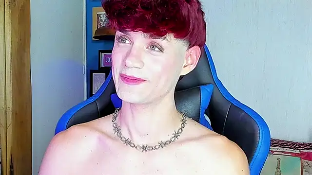 Snapshot of VladHellsing4 chatting on January 9, 5:11 pm VladHellsing4 online show from January 9, 5:11 pm