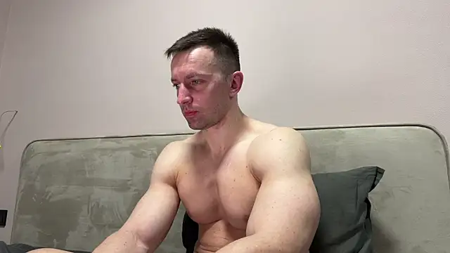 Snapshot of Andy_pecman chatting on April 29, 6:36 pm Andy pecman online show from April 29, 6:36 pm