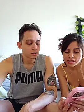 SaraLatinayPrimiciax online show from January 14, 4:50 pm