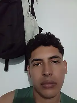 Snapshot of Juancho1308 chatting on July 15, 10:15 pm Juancho1308 online show from July 15, 10:15 pm