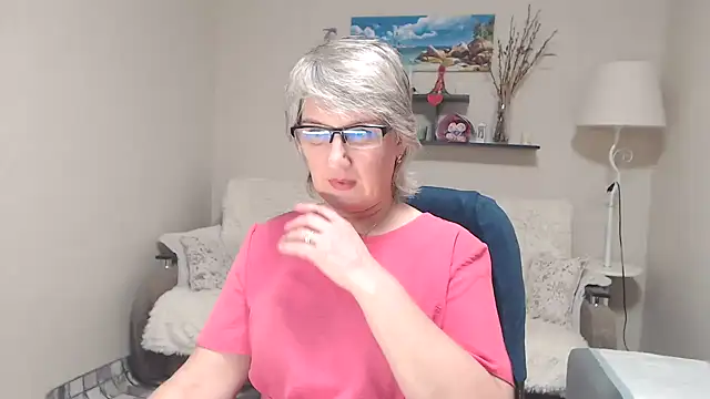 FleurMays online show from November 21, 12:26 pm