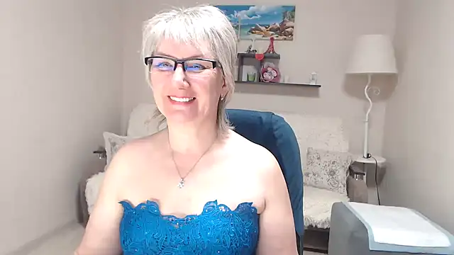 FleurMays online show from March 31, 7:42 am