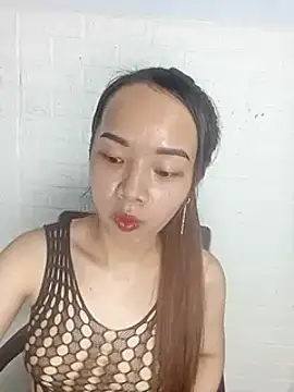 Snapshot of Baby2903 chatting on February 13, 1:37 pm Baby2903 online show from February 13, 1:37 pm