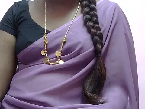 Hot akshara online show from December 21, 10:55 am